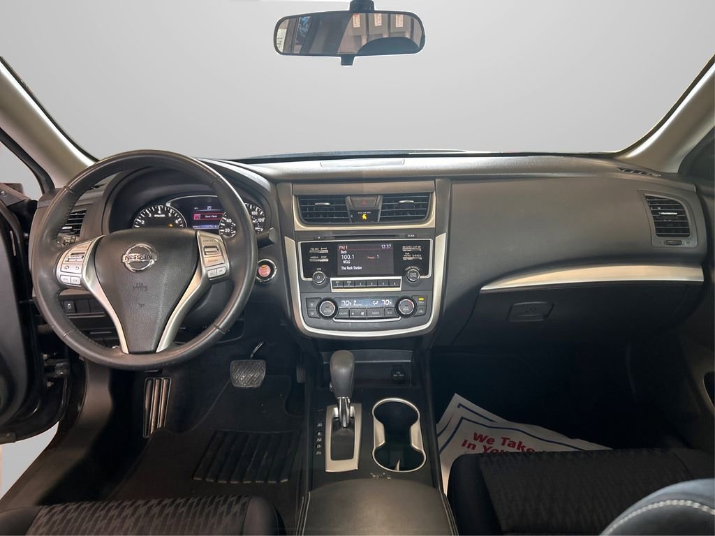 Used 2017 Nissan Altima 2.5 SV image 26