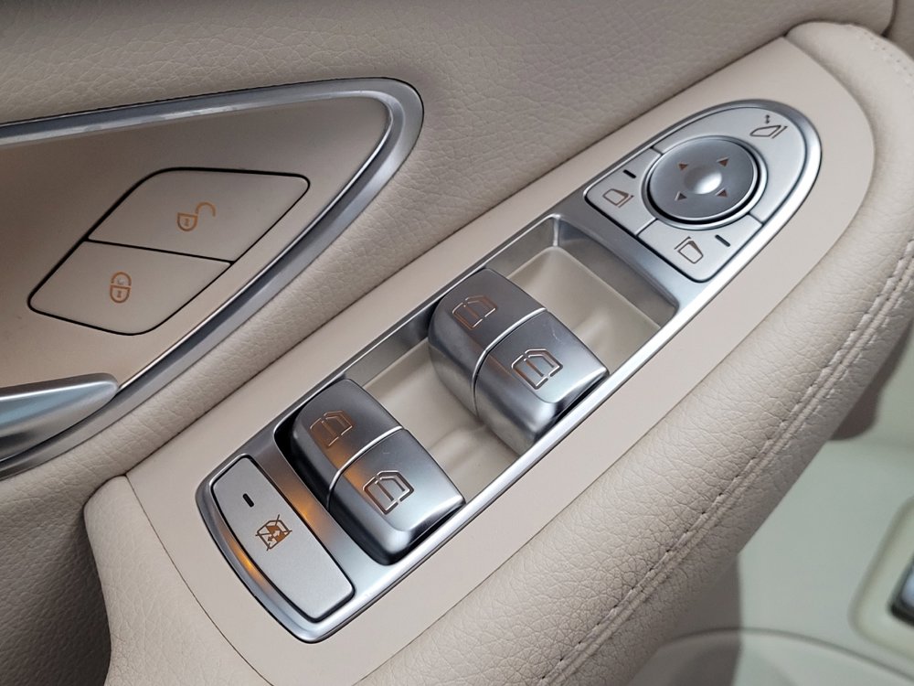 Used 2018 Mercedes-Benz C 300 4MATIC Sedan w/ Premium Package image 27