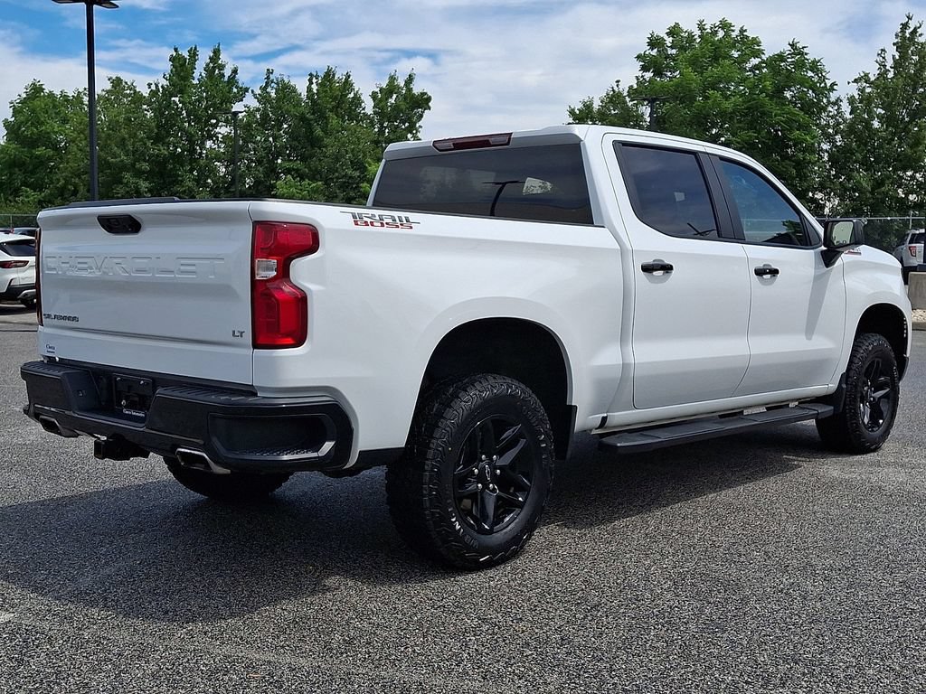 Used 2024 Chevrolet Silverado 1500 LT Trail Boss w/ Protection Package AWD/4WD image 9