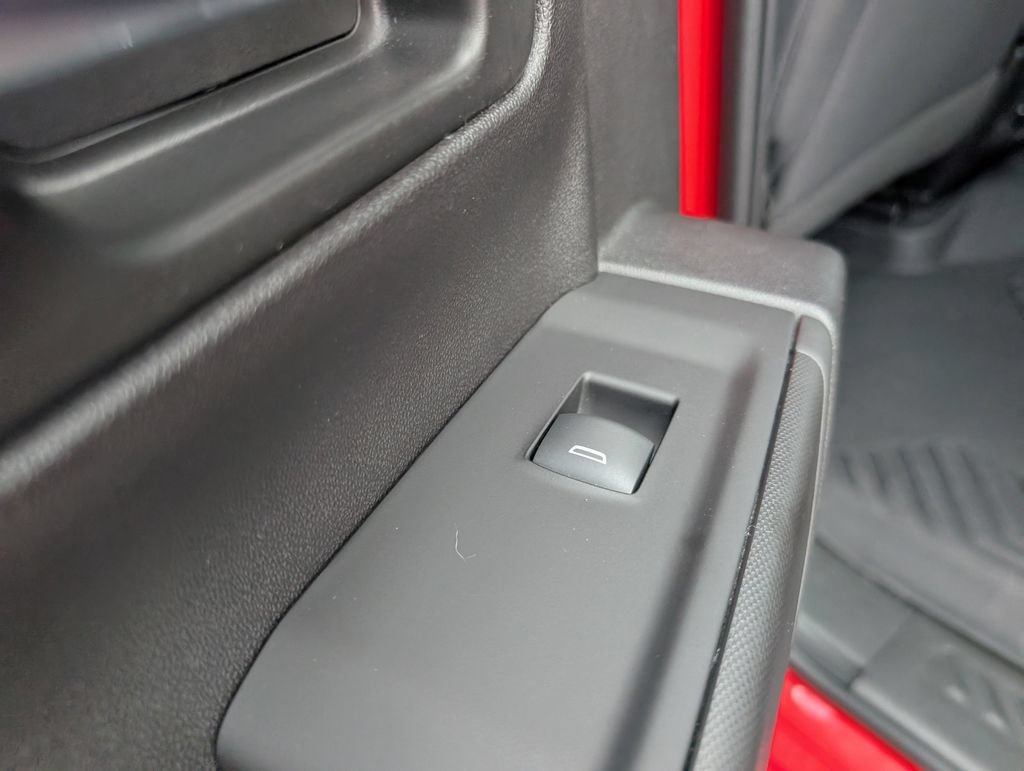 Used 2023 Chevrolet Silverado 1500 Custom AWD/4WD image 12