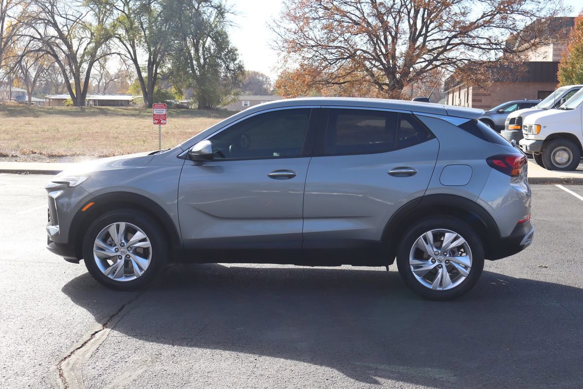 Used 2024 Buick Encore GX Preferred image 9