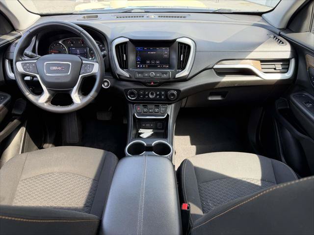 Used 2020 GMC Terrain SLE w/ Driver Convenience Package AWD/4WD image 16