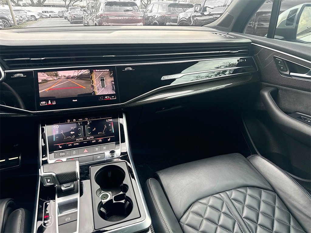 Used 2021 Audi SQ7 Premium Plus w/ Driver Assistance Package image 26