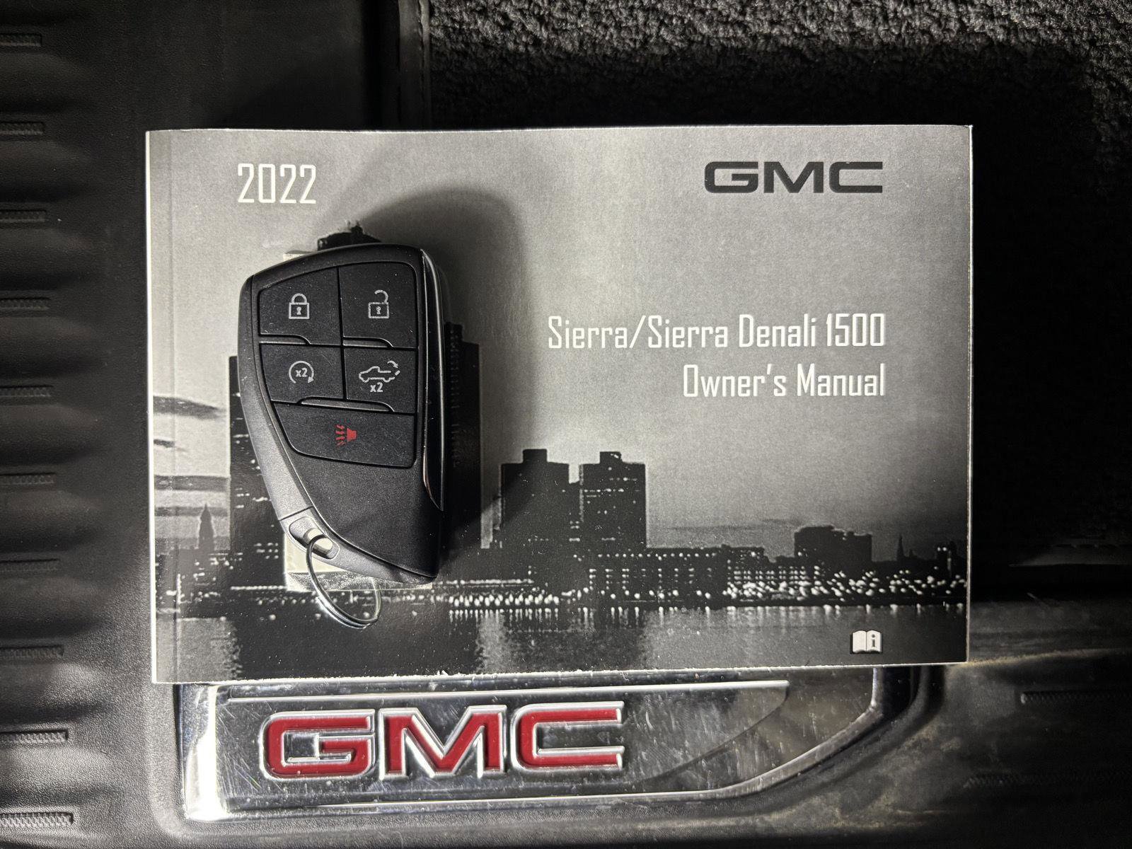 Used 2022 GMC Sierra 1500 AT4X image 59