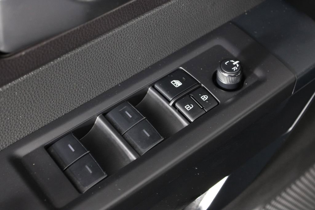 Used 2025 Toyota Tundra SR image 19