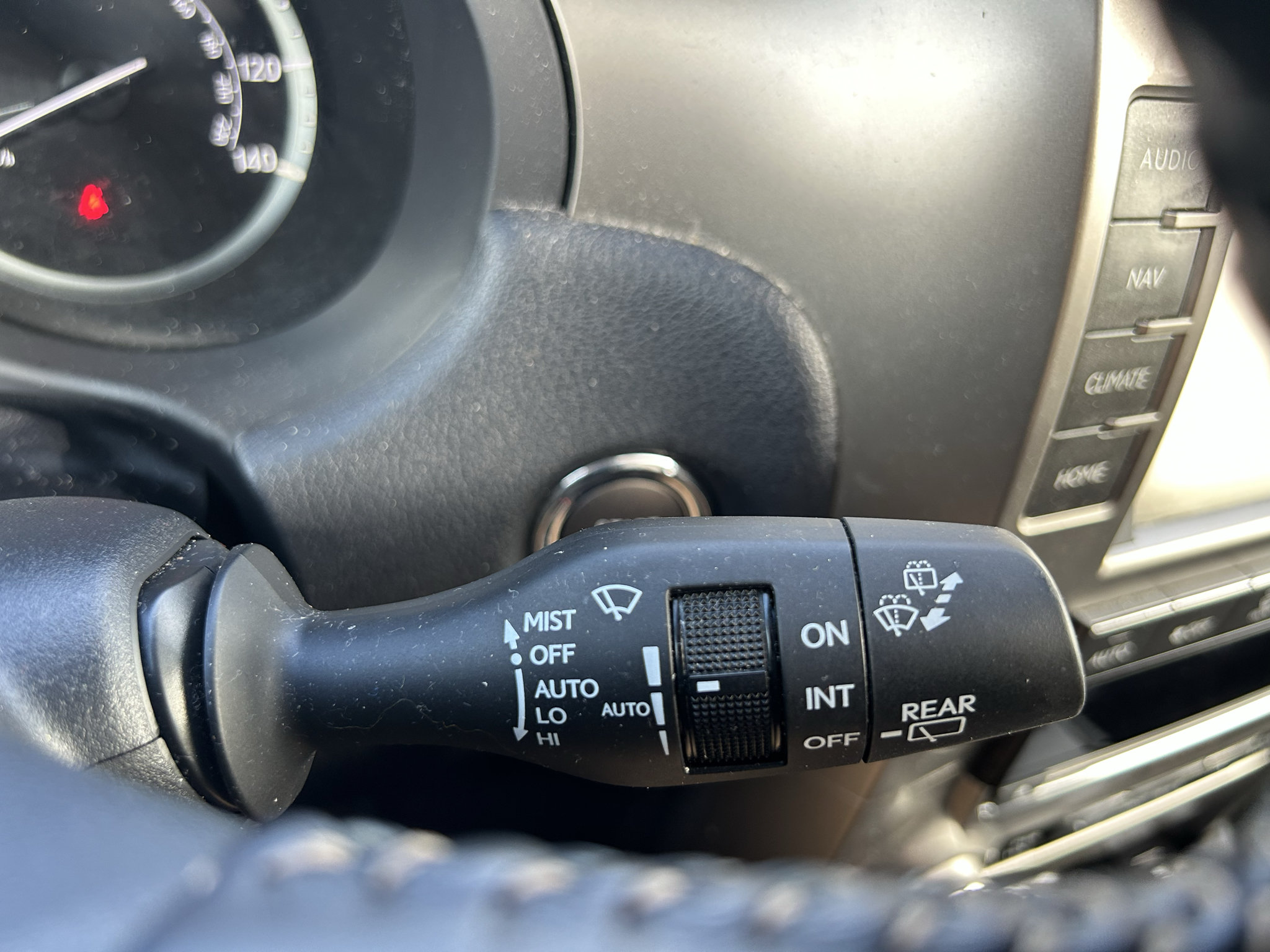 Used 2020 Lexus GX 460 Premium w/ Premium Package AWD/4WD image 19