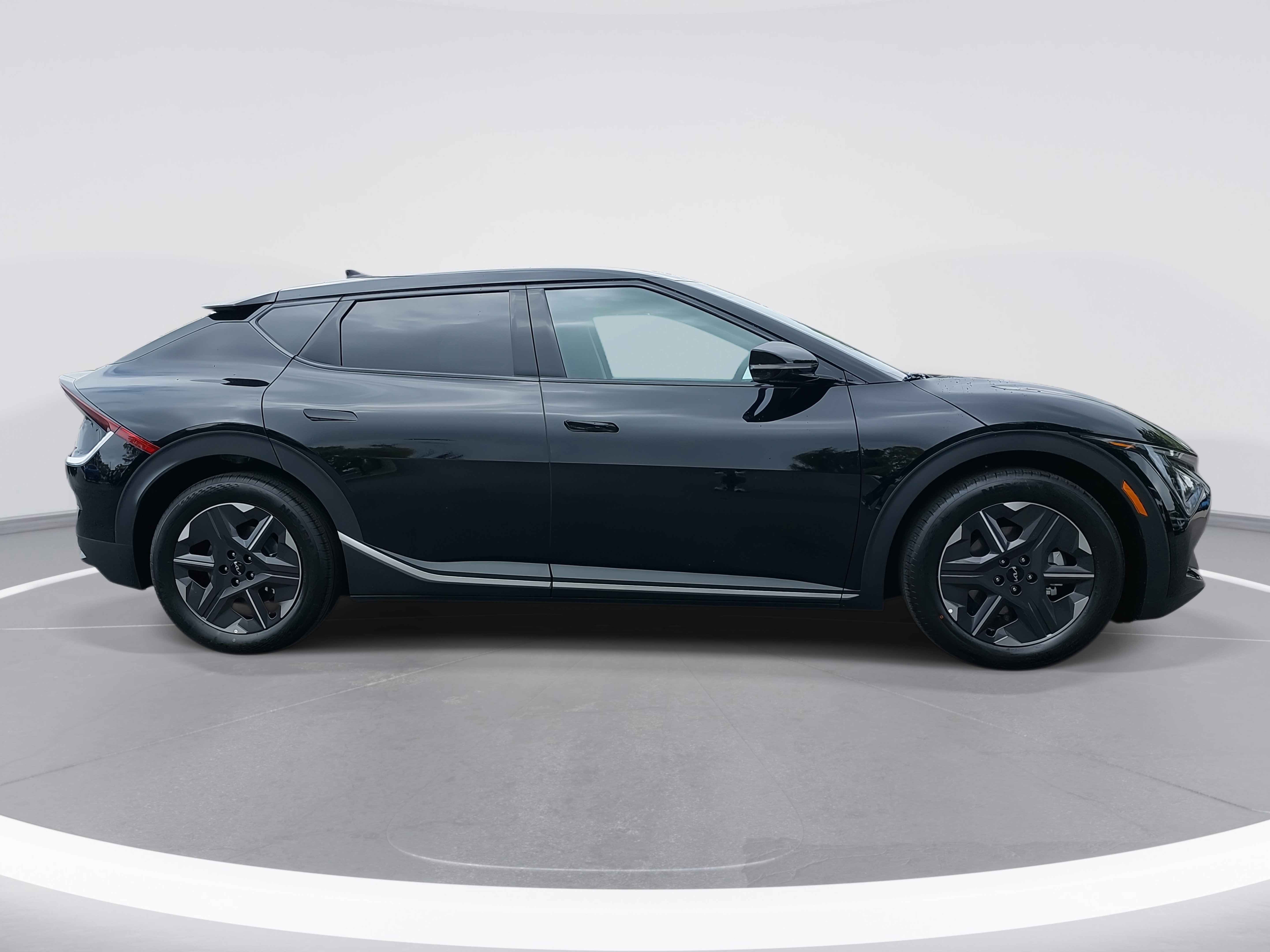 New 2025 Kia EV6 Light image 4