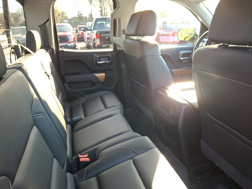 Used 2018 Chevrolet Silverado 1500 LTZ image 15