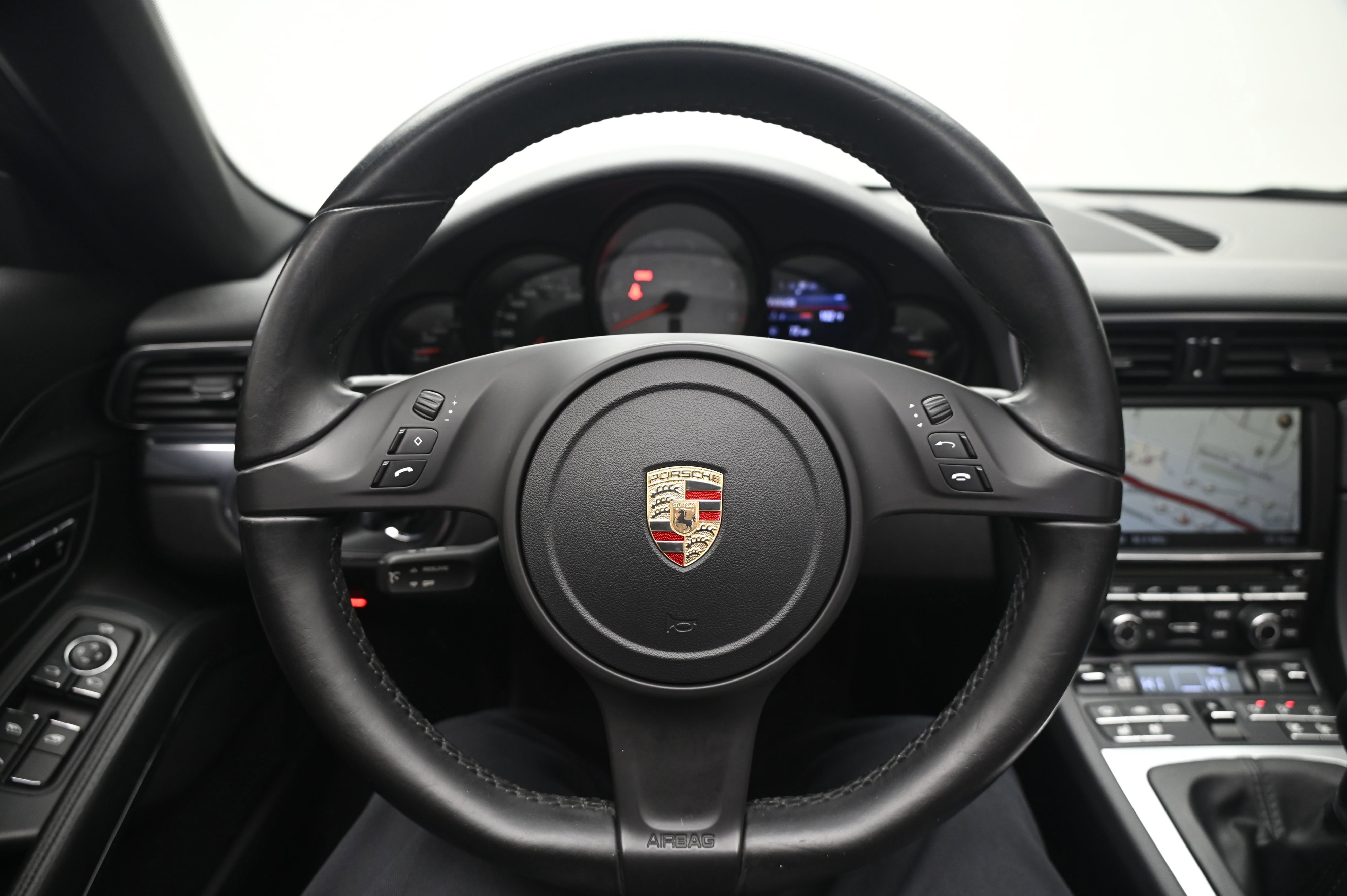 Certified 2014 Porsche 911 Carrera S RWD image 33