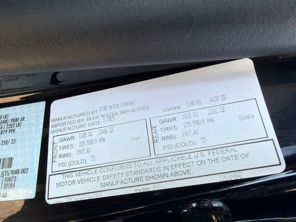 Used 2025 Ford Escape Platinum AWD/4WD image 15