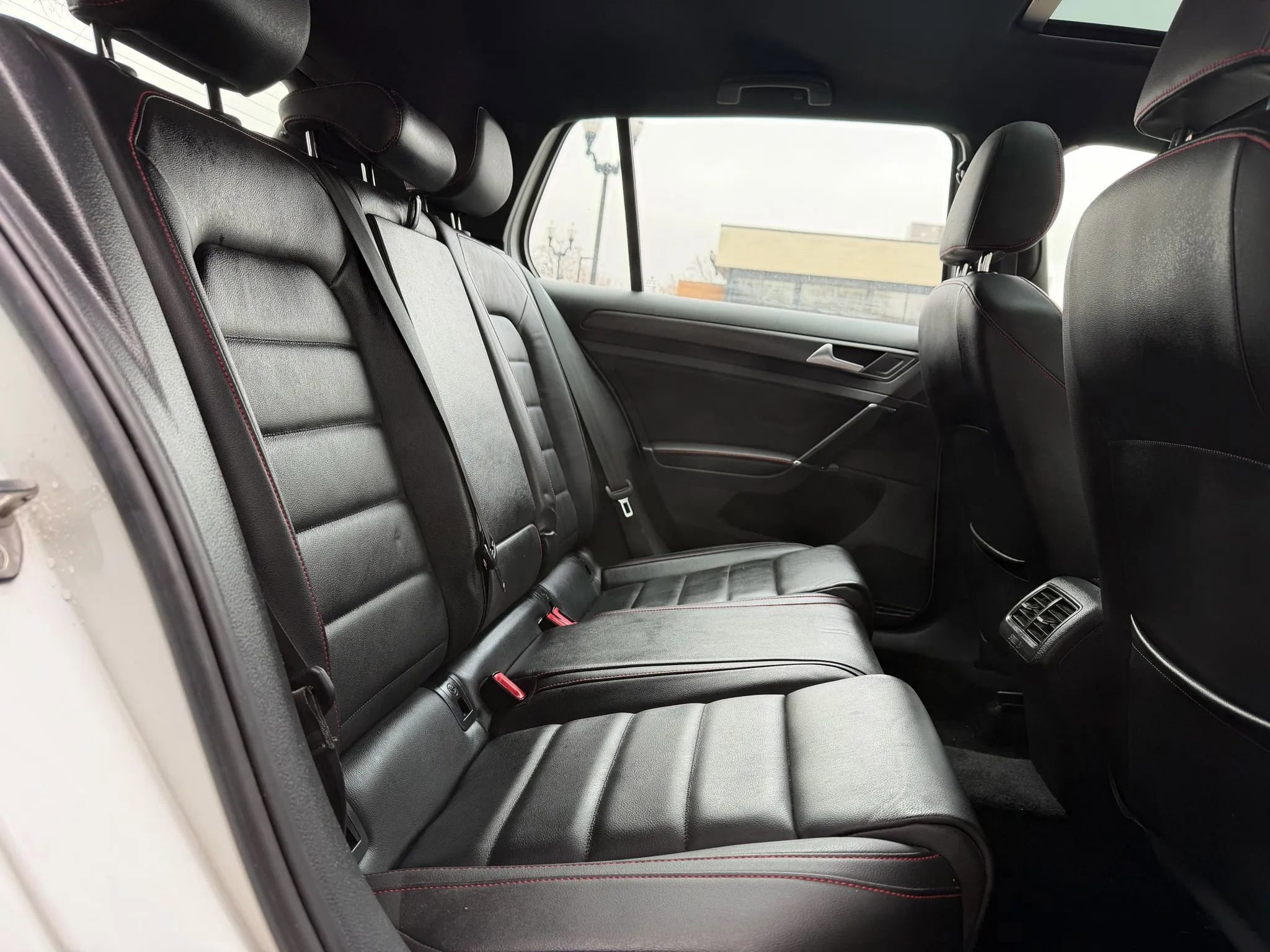Used 2019 Volkswagen GTI SE w/ SE Experience Package FWD image 14