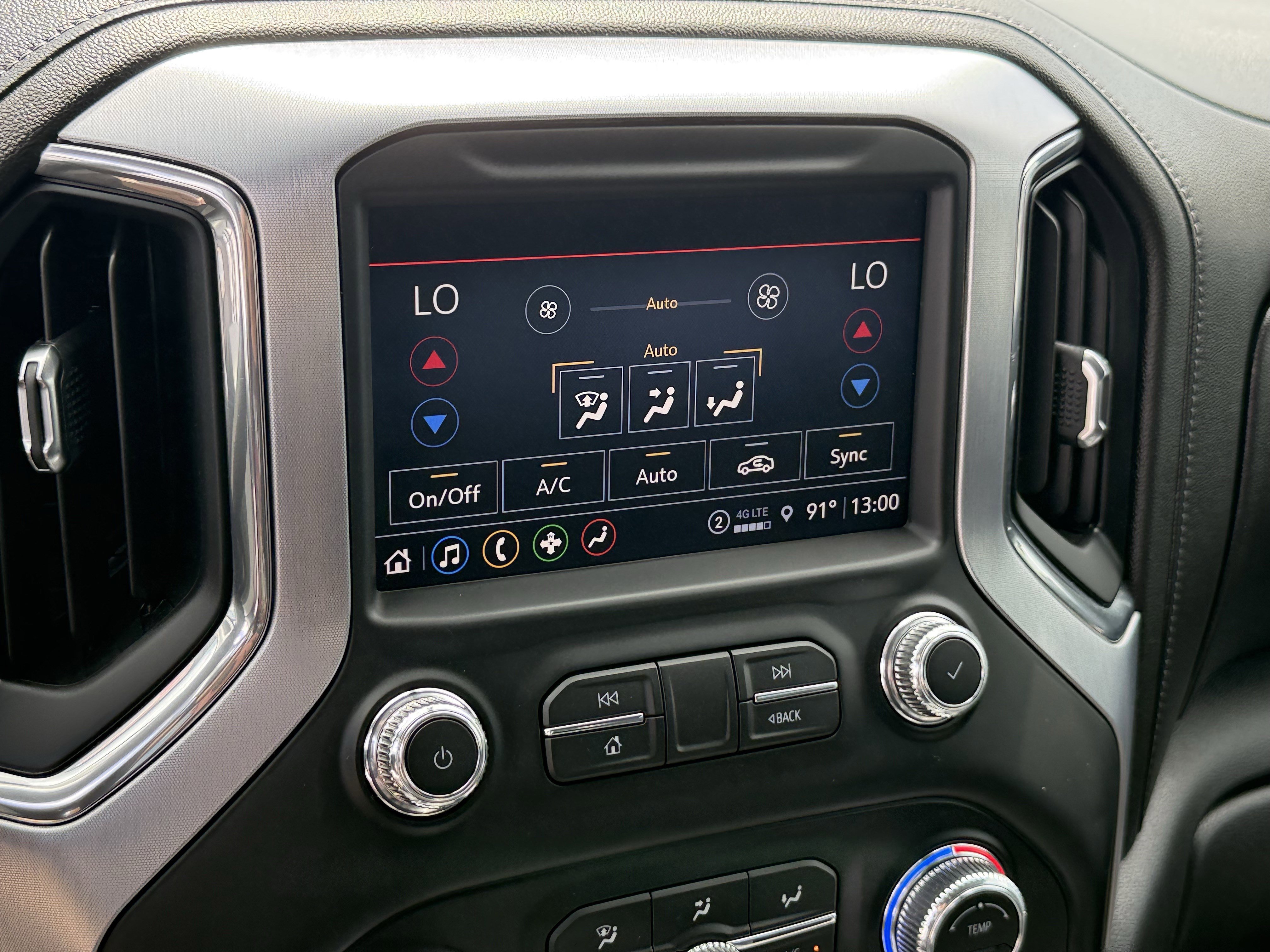 Used 2022 GMC Sierra 1500 Elevation w/ Preferred Package AWD/4WD image 19