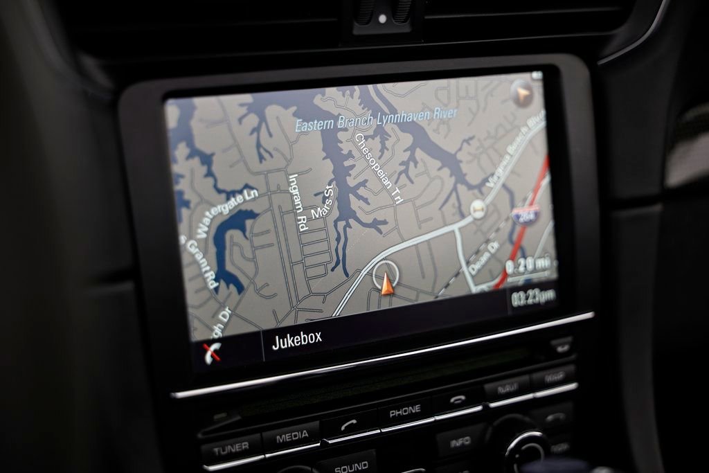 Certified 2015 Porsche 911 Carrera GTS RWD image 35