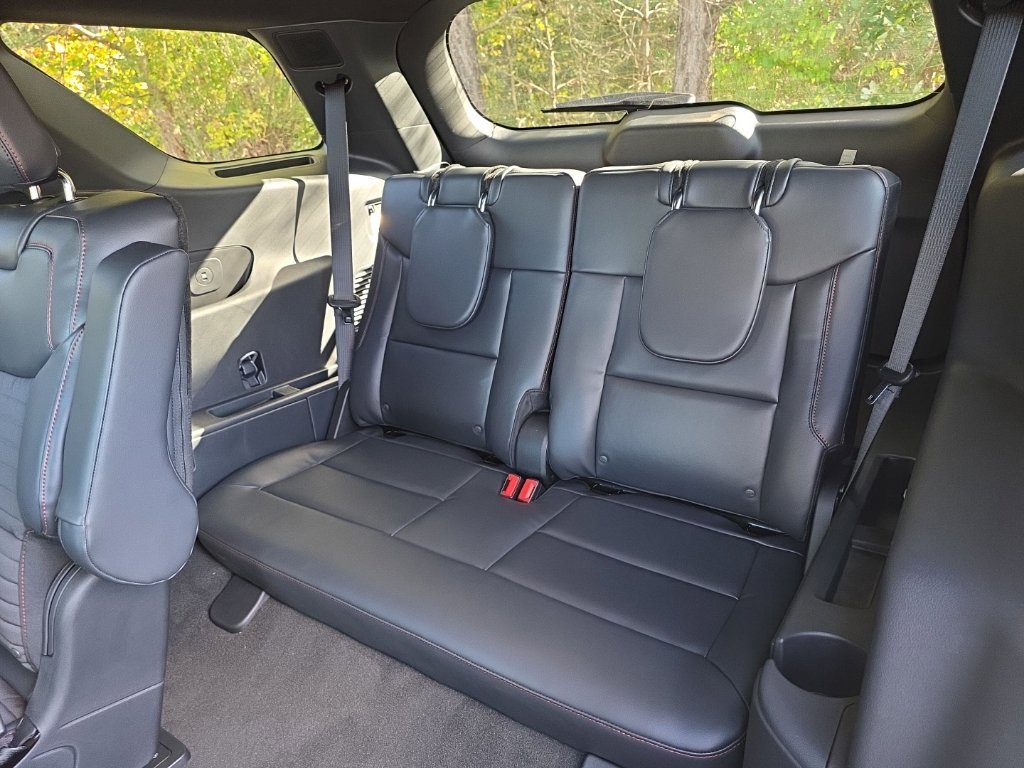 New 2027 Ford Explorer ST-Line w/ Premium Package AWD/4WD image 25