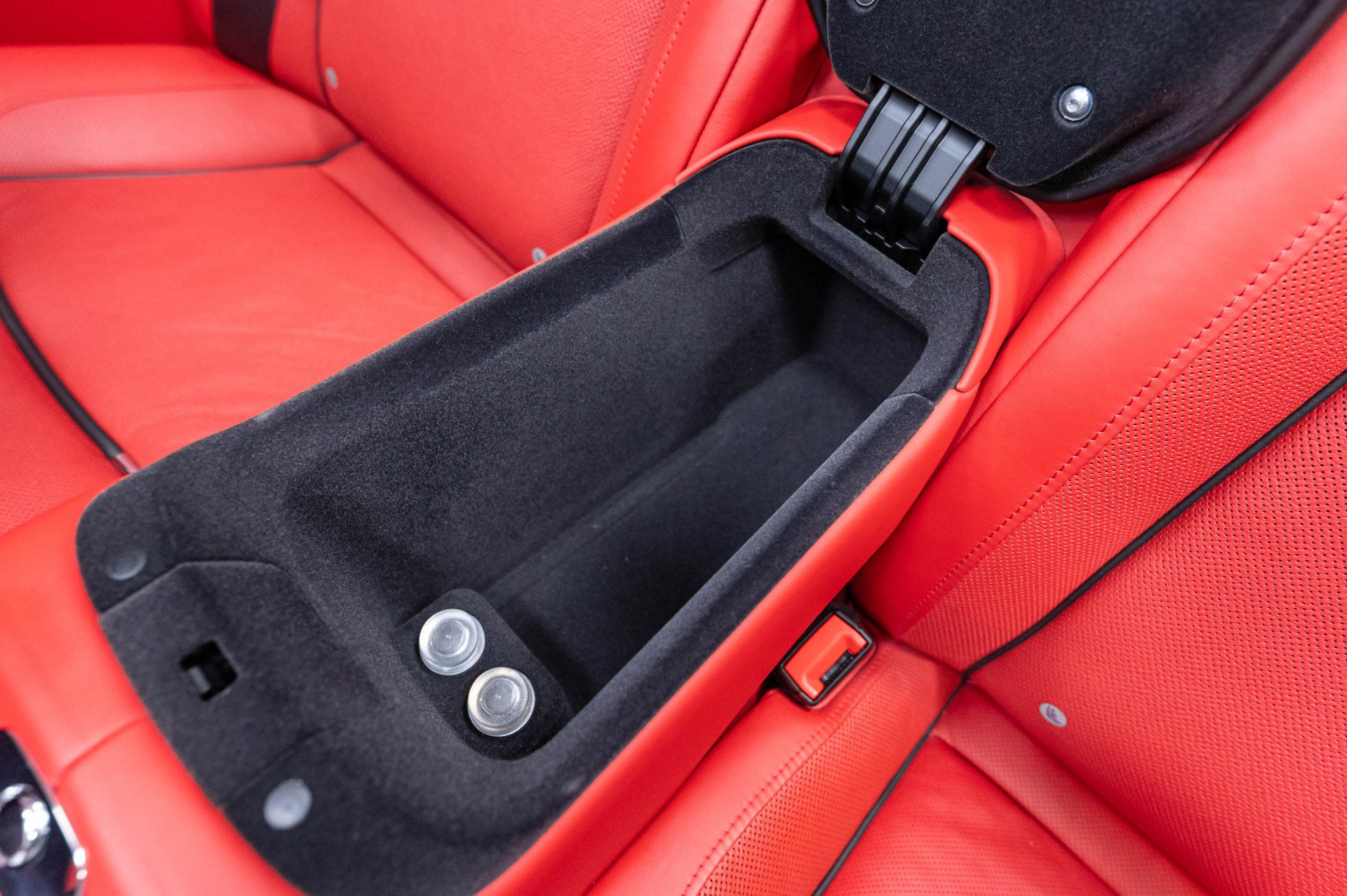 Used 2017 Rolls-Royce Dawn RWD image 30