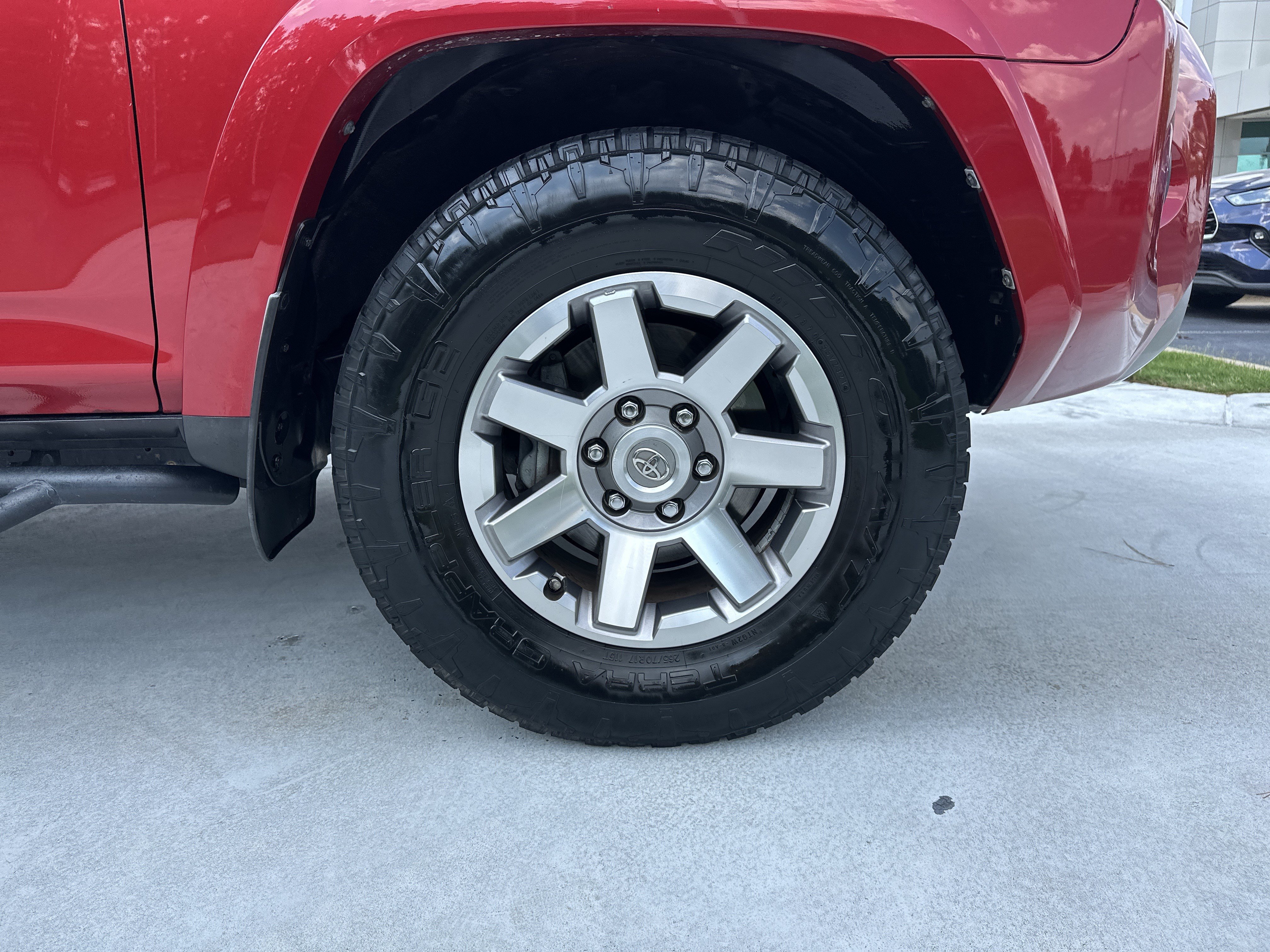 Used 2014 Toyota 4Runner Trail AWD/4WD image 13