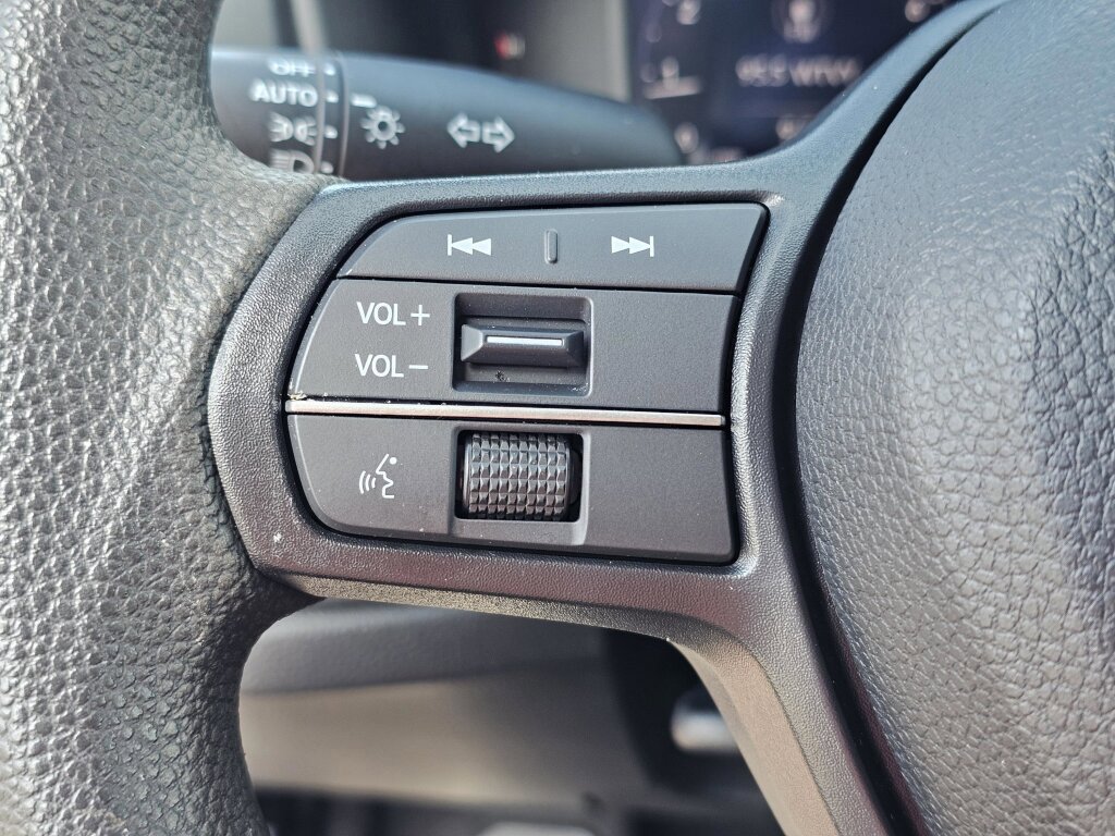 Certified 2023 Honda Accord EX image 20
