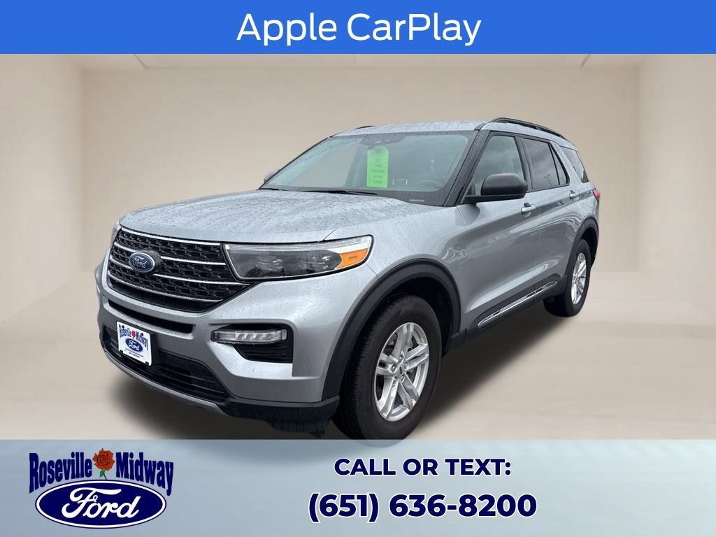Used 2023 Ford Explorer XLT w/ Equipment Group 202A image 4