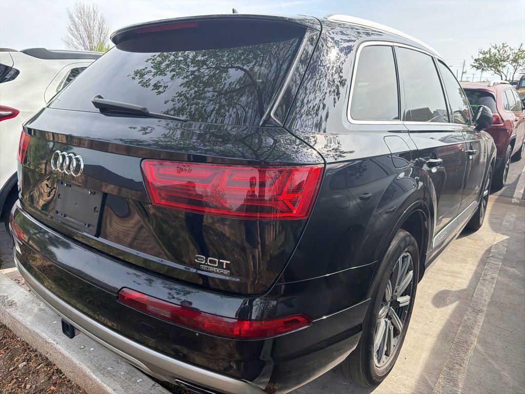 Used 2018 Audi Q7 3.0T Prestige w/ Prestige Package image 5