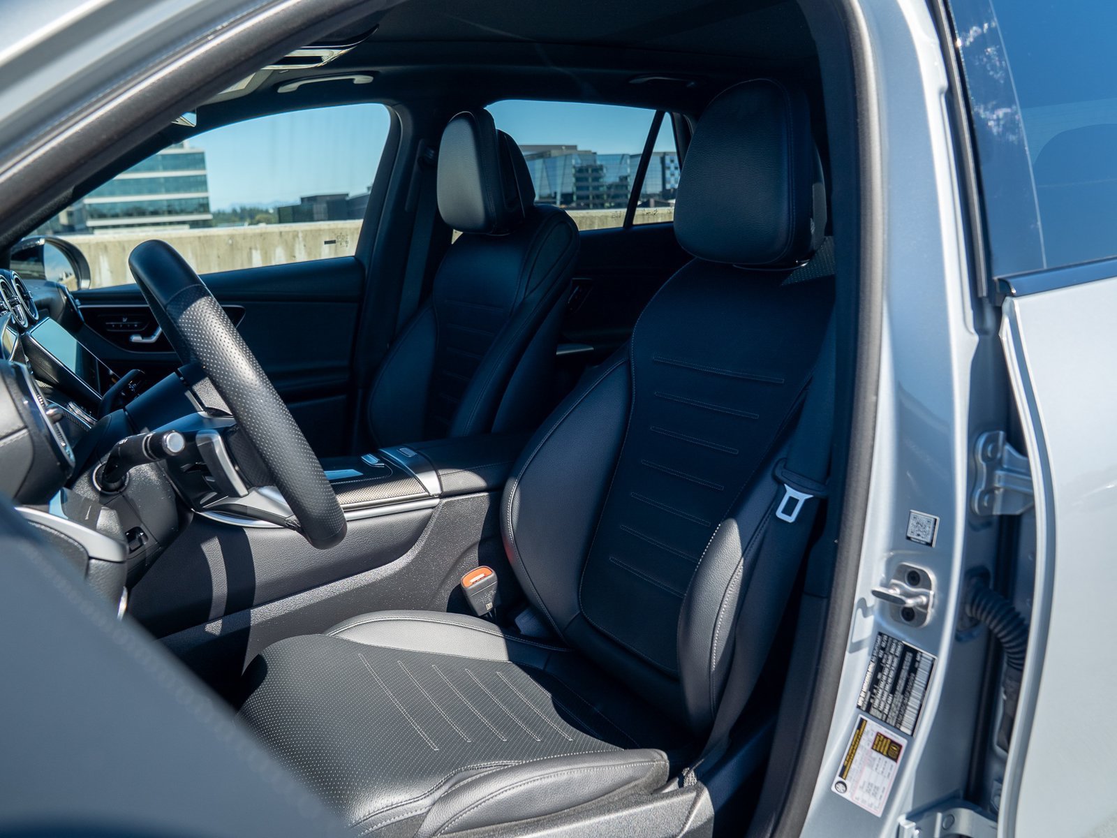 Certified 2025 Mercedes-Benz GLC 350e 4MATIC image 23