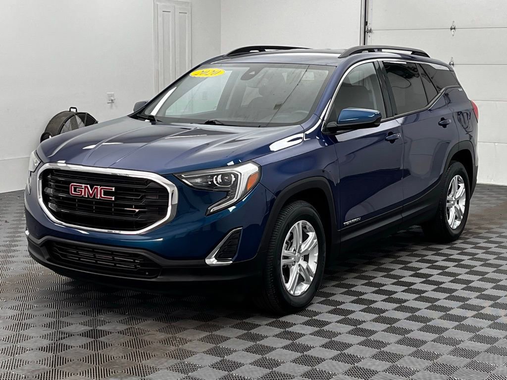 Used 2020 GMC Terrain SLE w/ Driver Convenience Package image 2