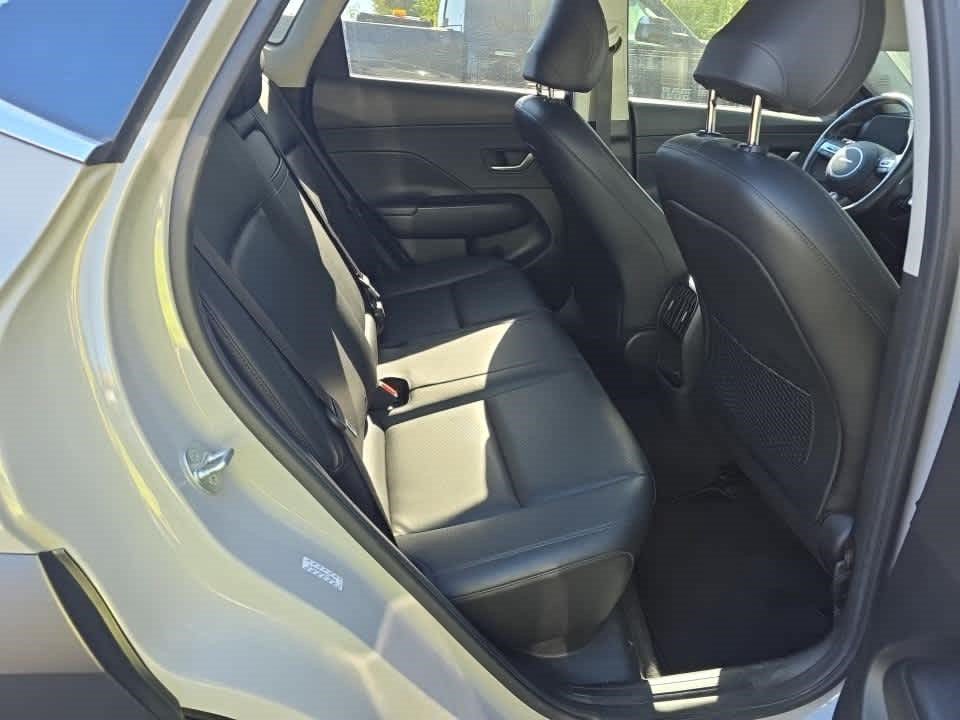 Certified 2024 Hyundai Kona Limited AWD/4WD image 10