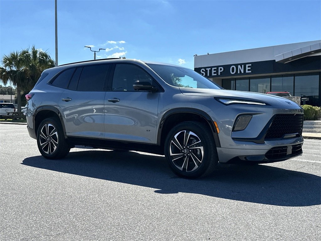 New 2025 Buick Enclave Sport Touring w/ Power Package image 10