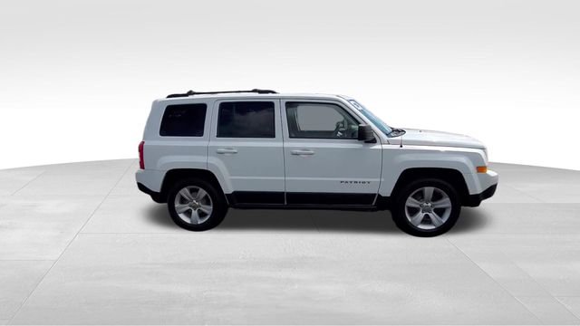 Used 2014 Jeep Patriot Latitude image 9