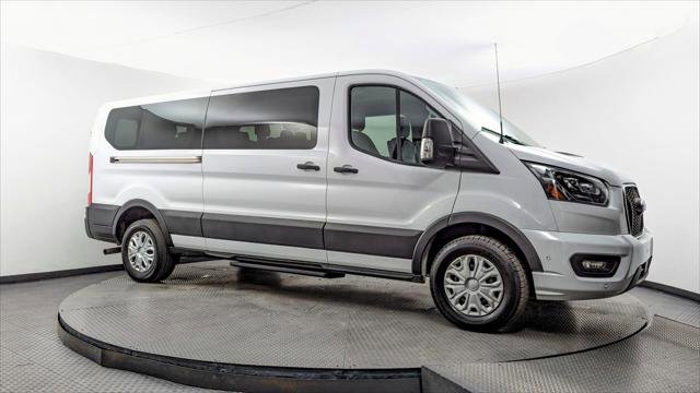 Used 2023 Ford Transit 350 XLT image 9