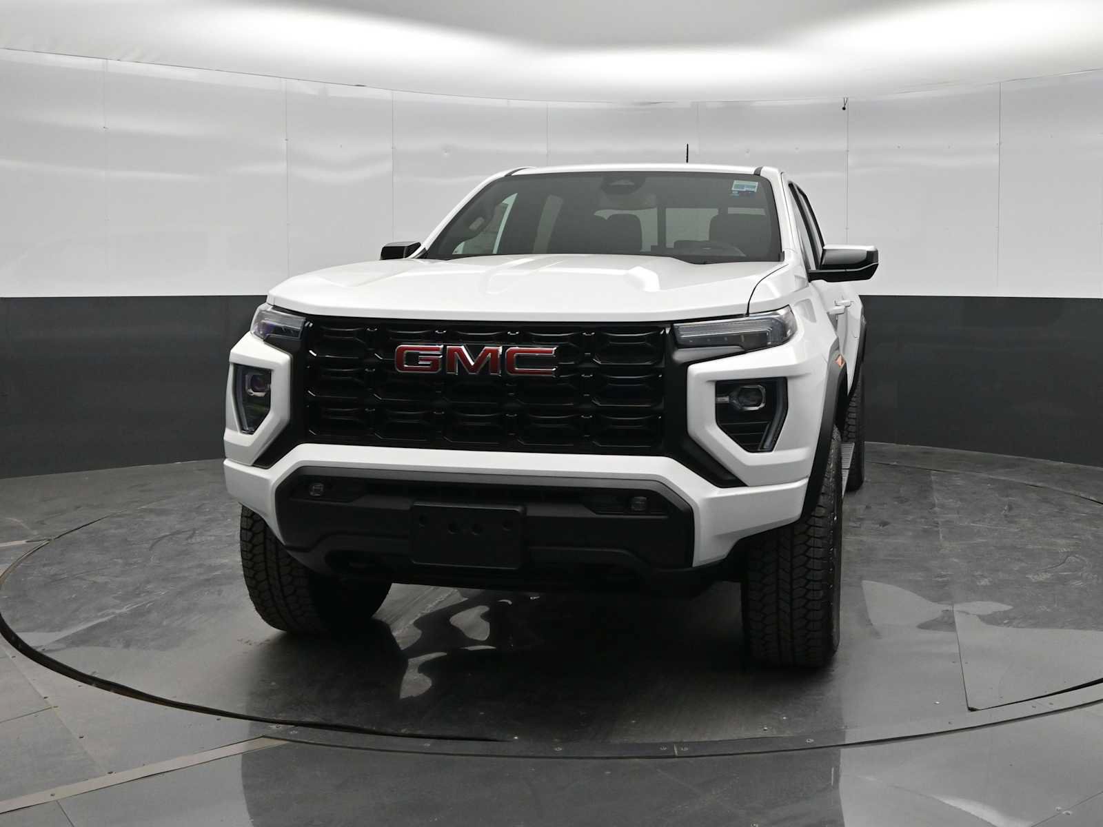 New 2026 GMC Canyon Elevation w/ Convenience Package AWD/4WD image 3