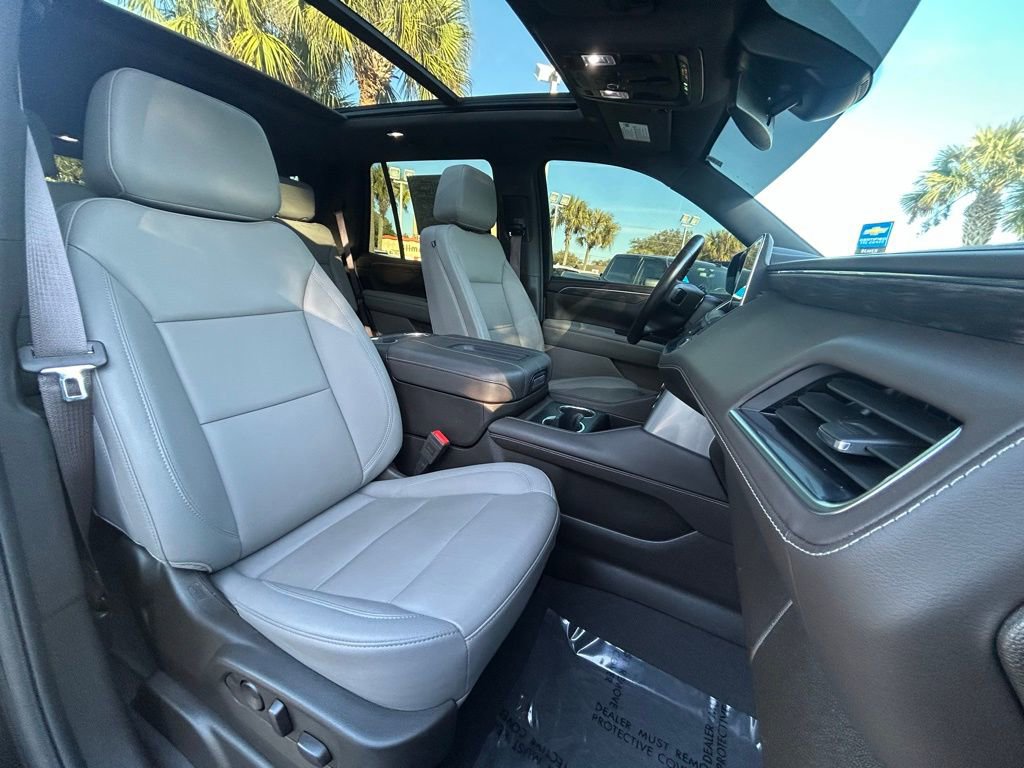 Used 2024 Chevrolet Tahoe Z71 w/ Luxury Package image 26