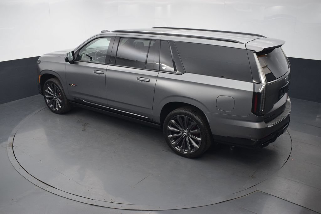Certified 2026 Cadillac Escalade ESV V AWD/4WD image 45