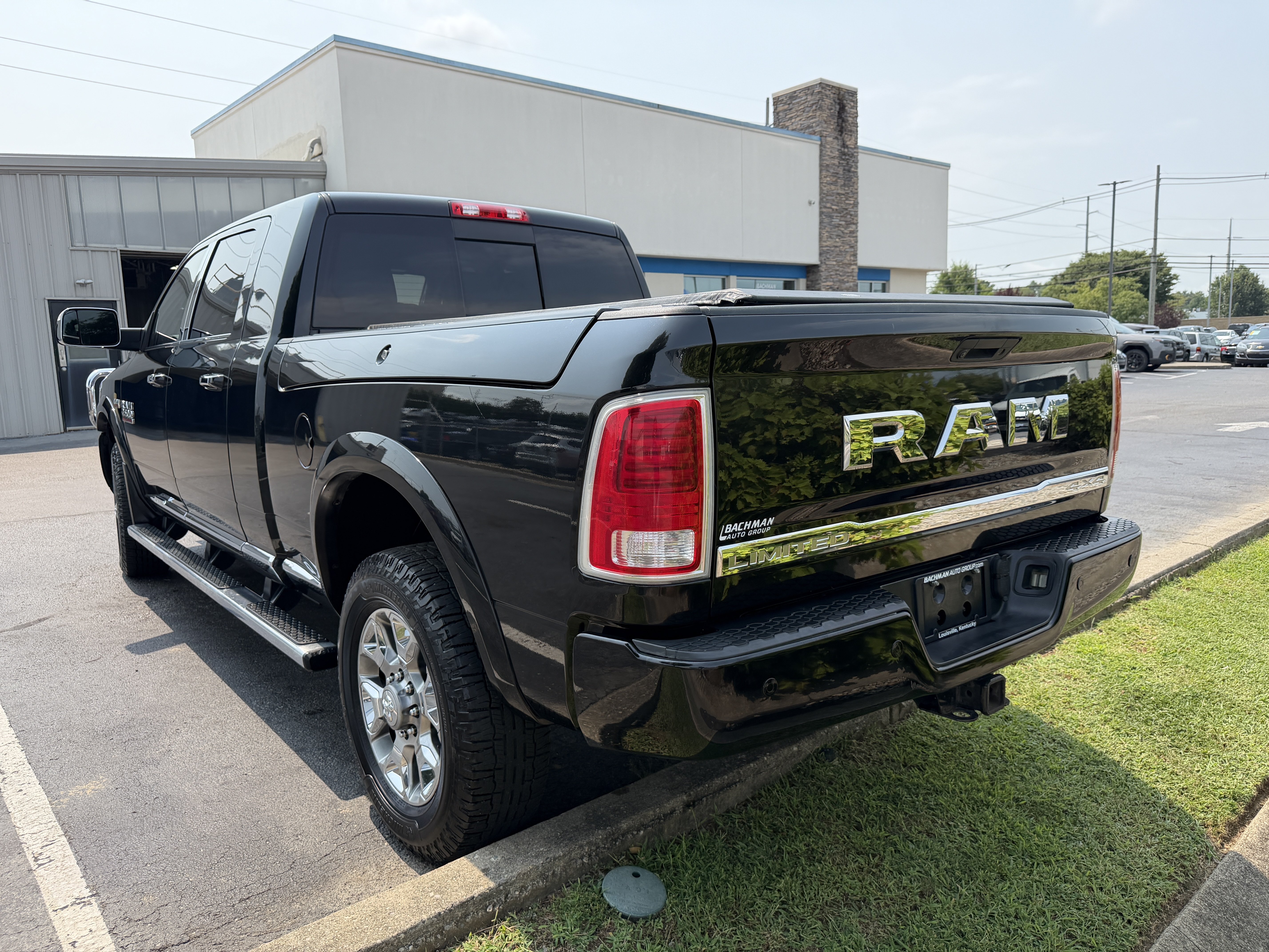 Used 2017 RAM 2500 Limited AWD/4WD image 5