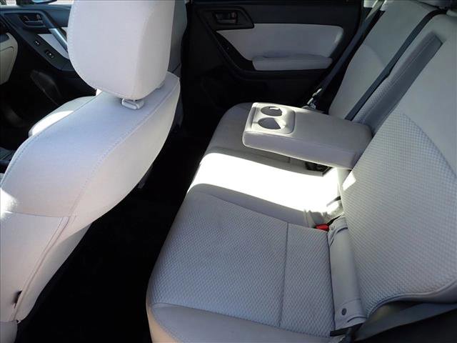 Used 2015 Subaru Forester 2.5i Premium w/ All-Weather Package image 9