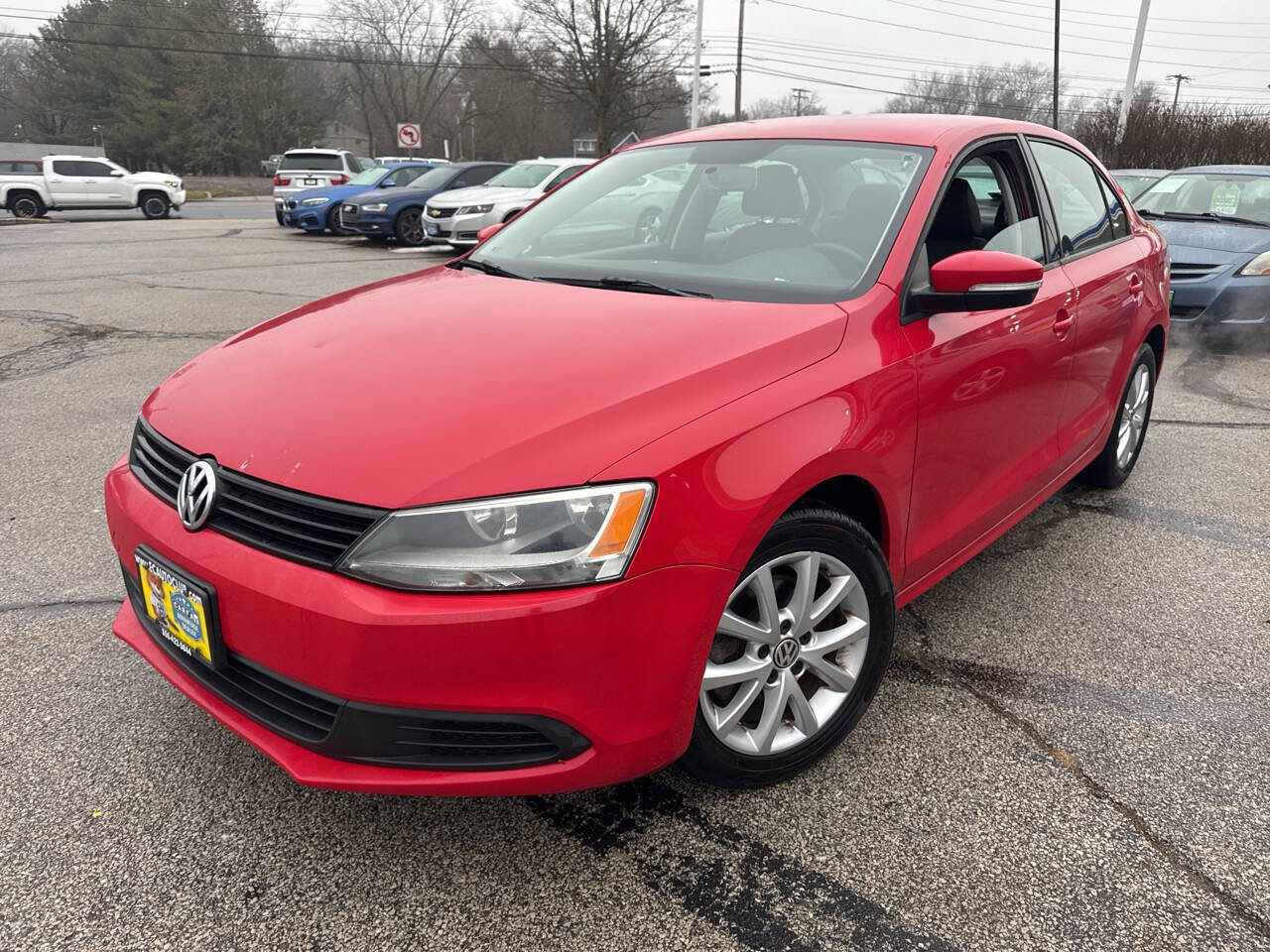 Used 2011 Volkswagen Jetta SE image 1