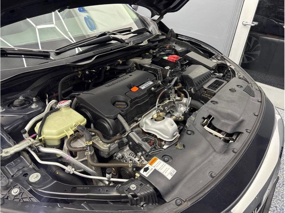 Used 2017 Honda Civic EX image 16