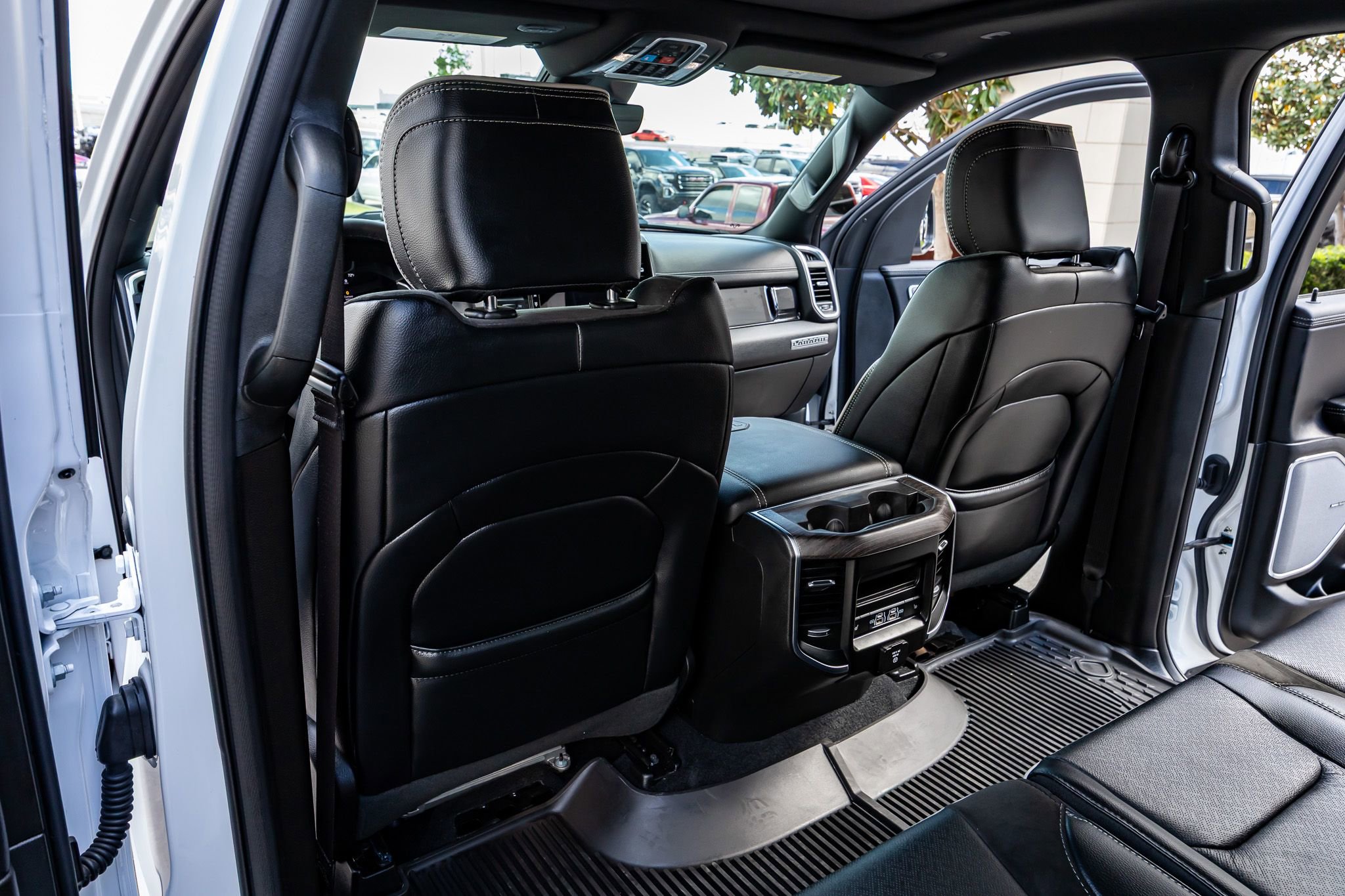 Used 2026 RAM 1500 Laramie w/ Night Edition AWD/4WD image 35