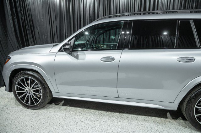 New 2026 Mercedes-Benz GLS 450 4MATIC image 5