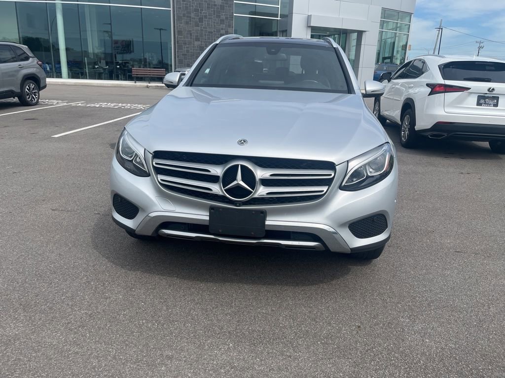 Used 2019 Mercedes-Benz GLC 300 4MATIC image 6