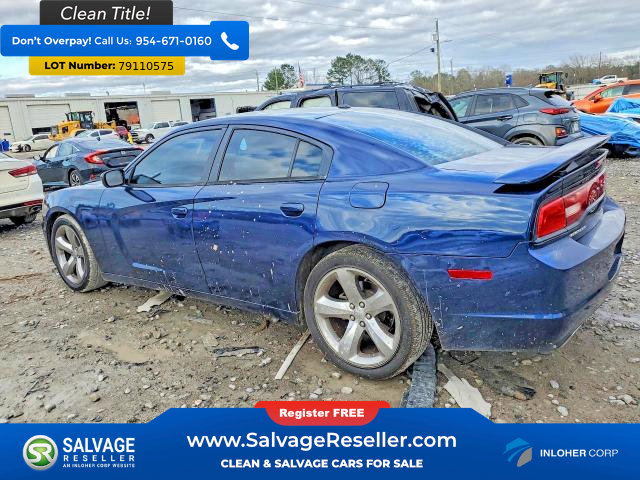 Used 2013 Dodge Charger SE w/ Connectivity Group RWD image 3