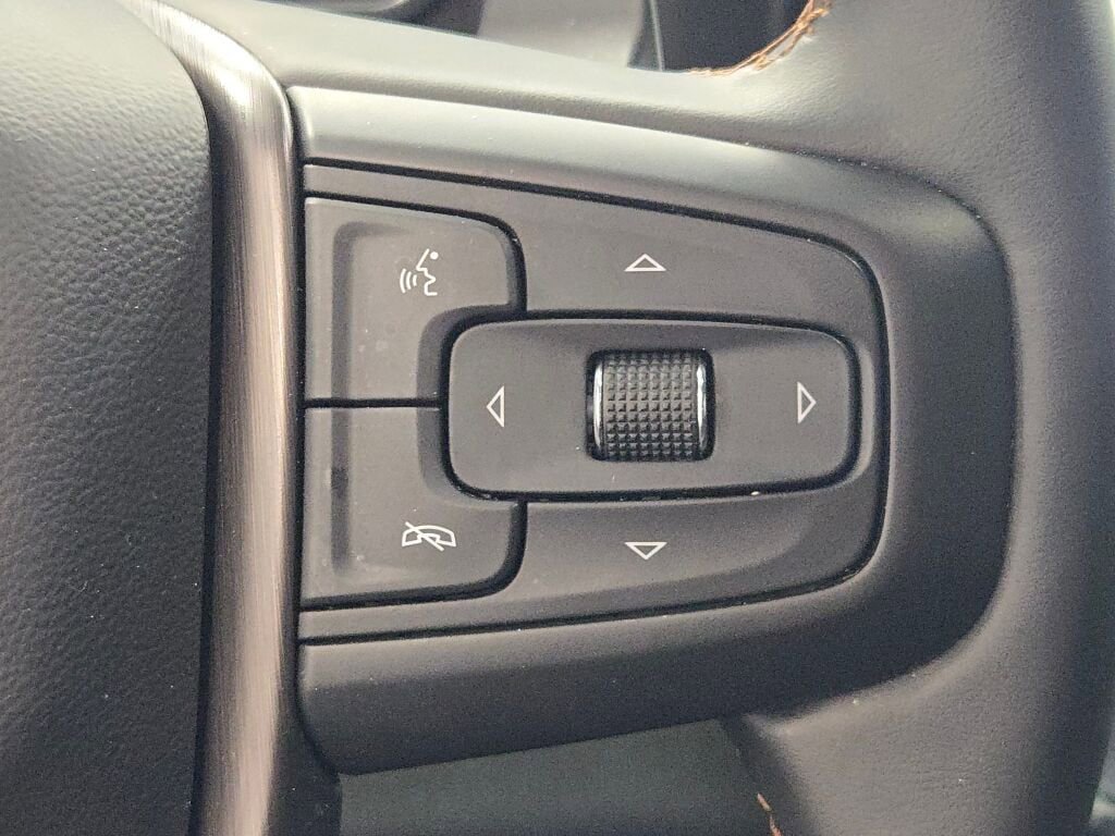 Used 2025 GMC Sierra 1500 AT4 w/ AT4 Premium Package image 39