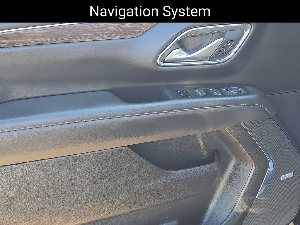 Used 2022 Chevrolet Tahoe LT w/ Luxury Package AWD/4WD image 9