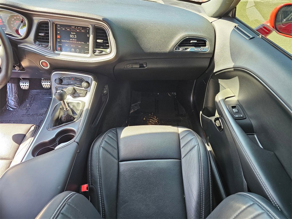 Used 2015 Dodge Challenger SRT Hellcat image 12