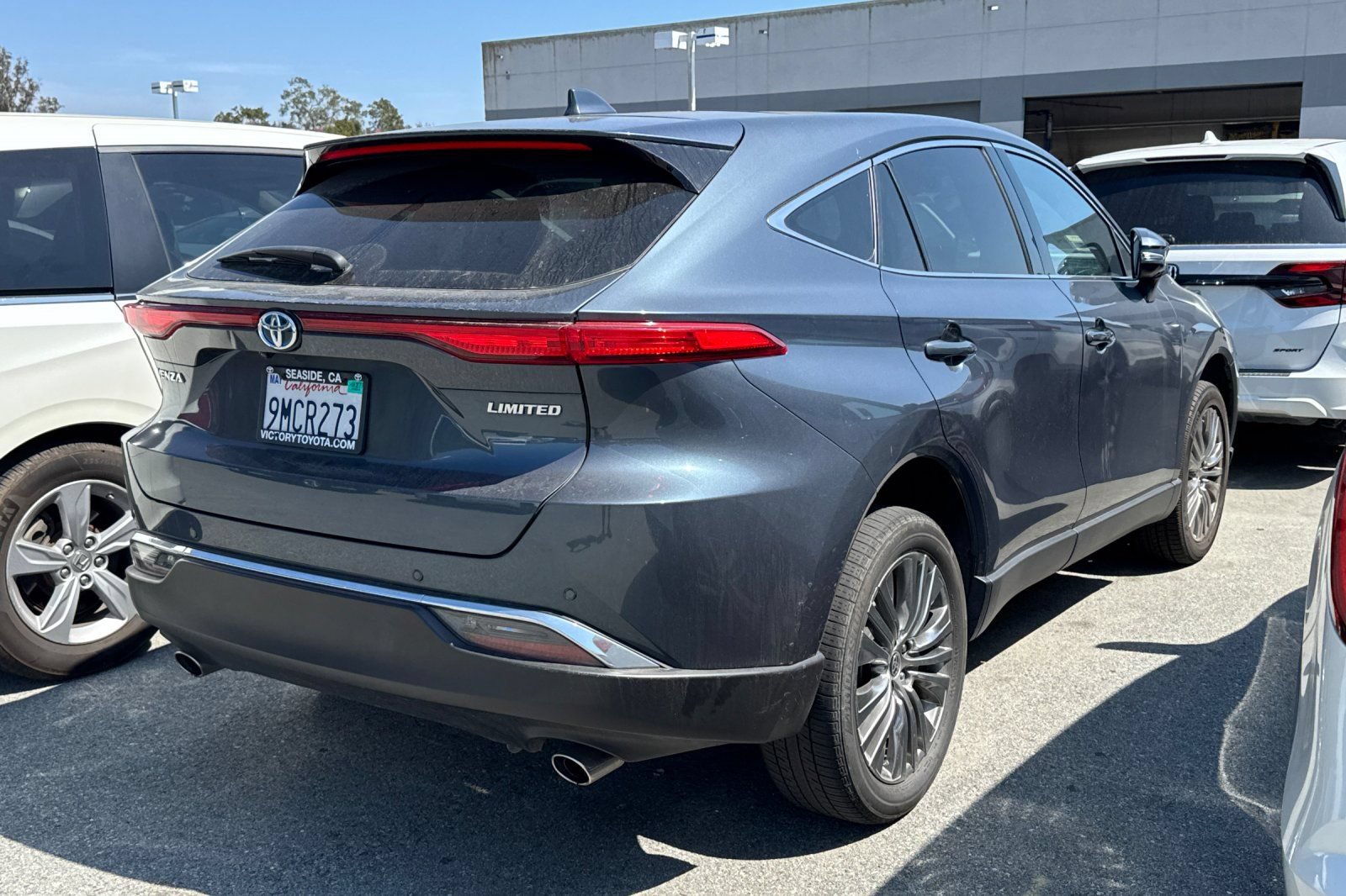Used 2024 Toyota Venza Limited AWD/4WD image 5