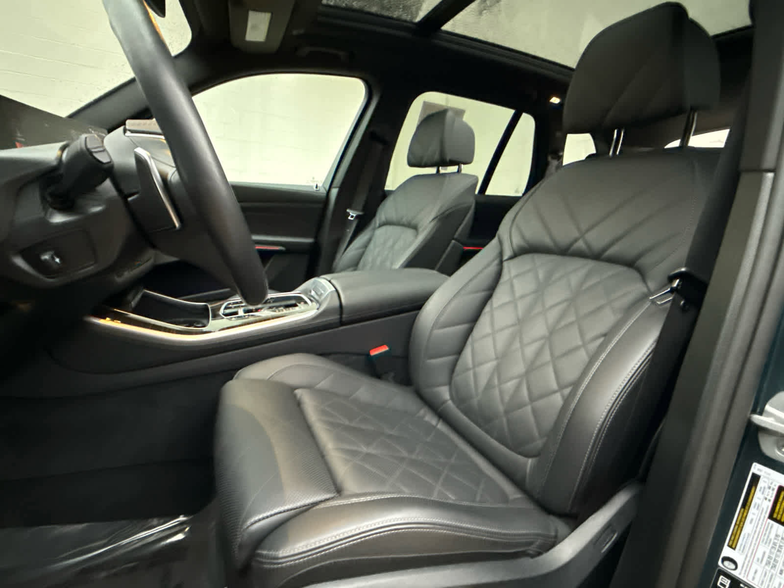 Certified 2025 BMW X5 xDrive40i image 12