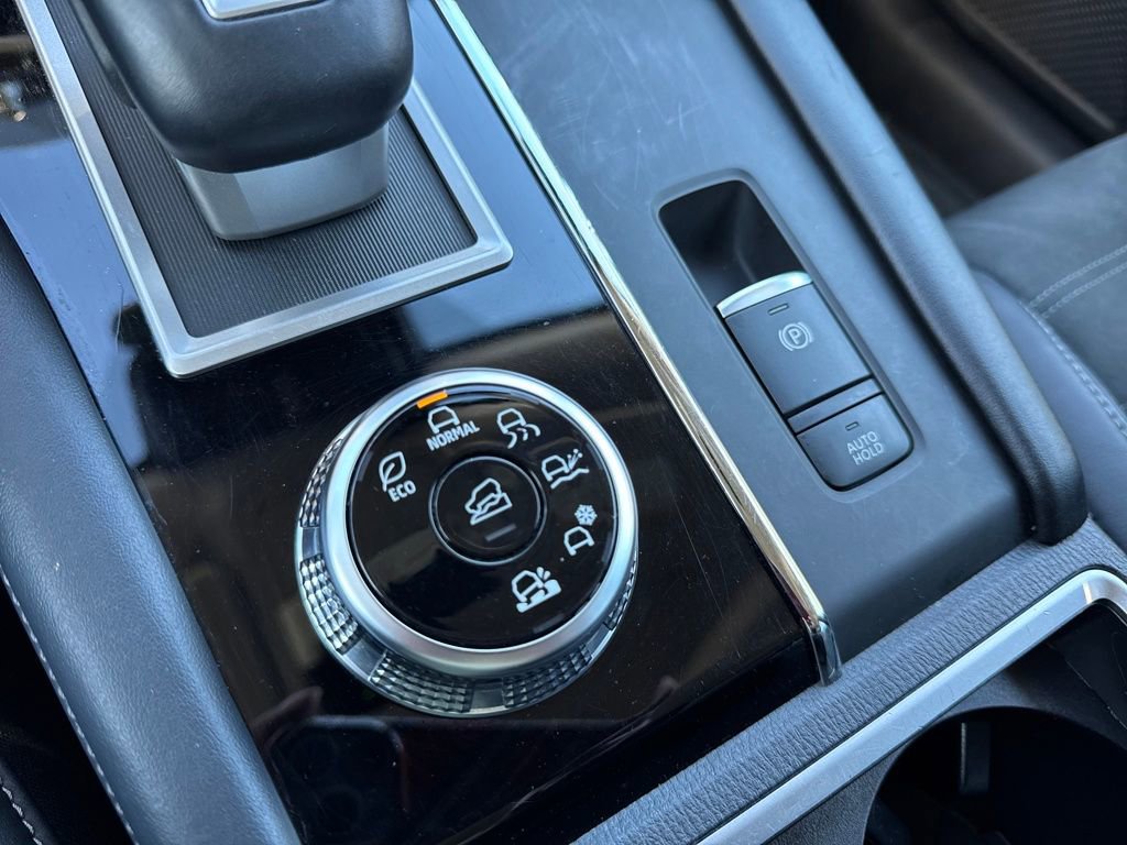 Used 2022 Mitsubishi Outlander SE image 43