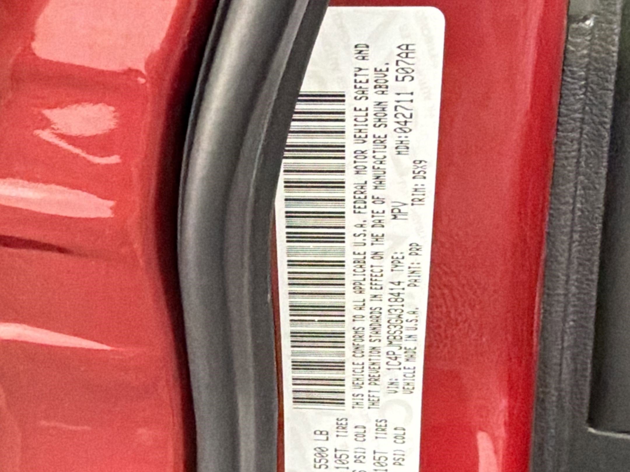 Used 2016 Jeep Cherokee Trailhawk w/ Cold Weather Group image 20