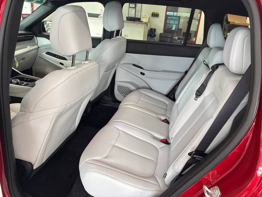 New 2026 Jeep Cherokee Limited AWD/4WD image 14