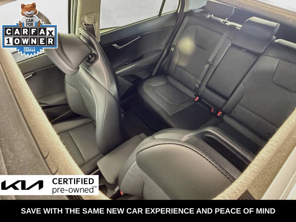 Certified 2025 Kia Niro FWD image 27