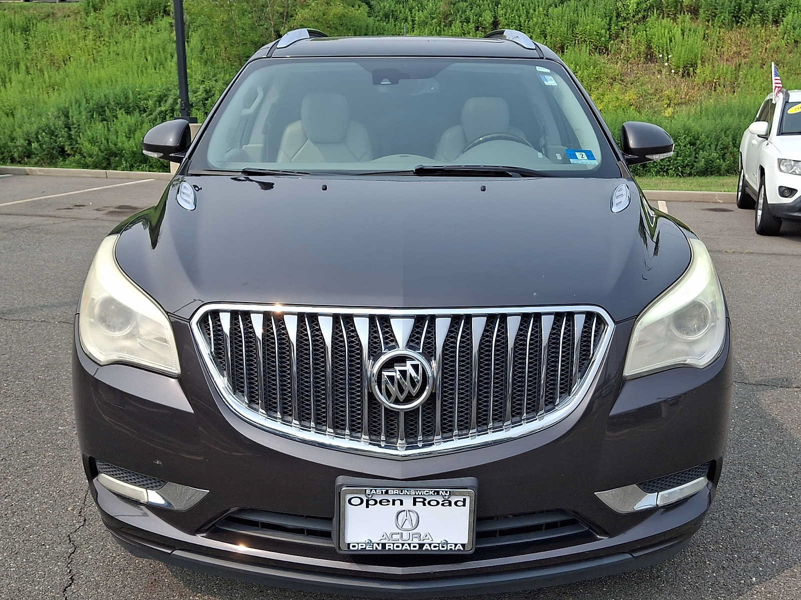 Used 2014 Buick Enclave Leather w/ Trailering Provision Package AWD/4WD image 2
